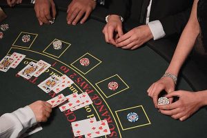 Researching Online Casinos in UAE? Start With Sponsored Search Results