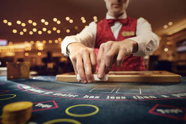 Enjoy Poker Tournaments and Digital Card Gaming Through เว็บพนันออนไลน์
